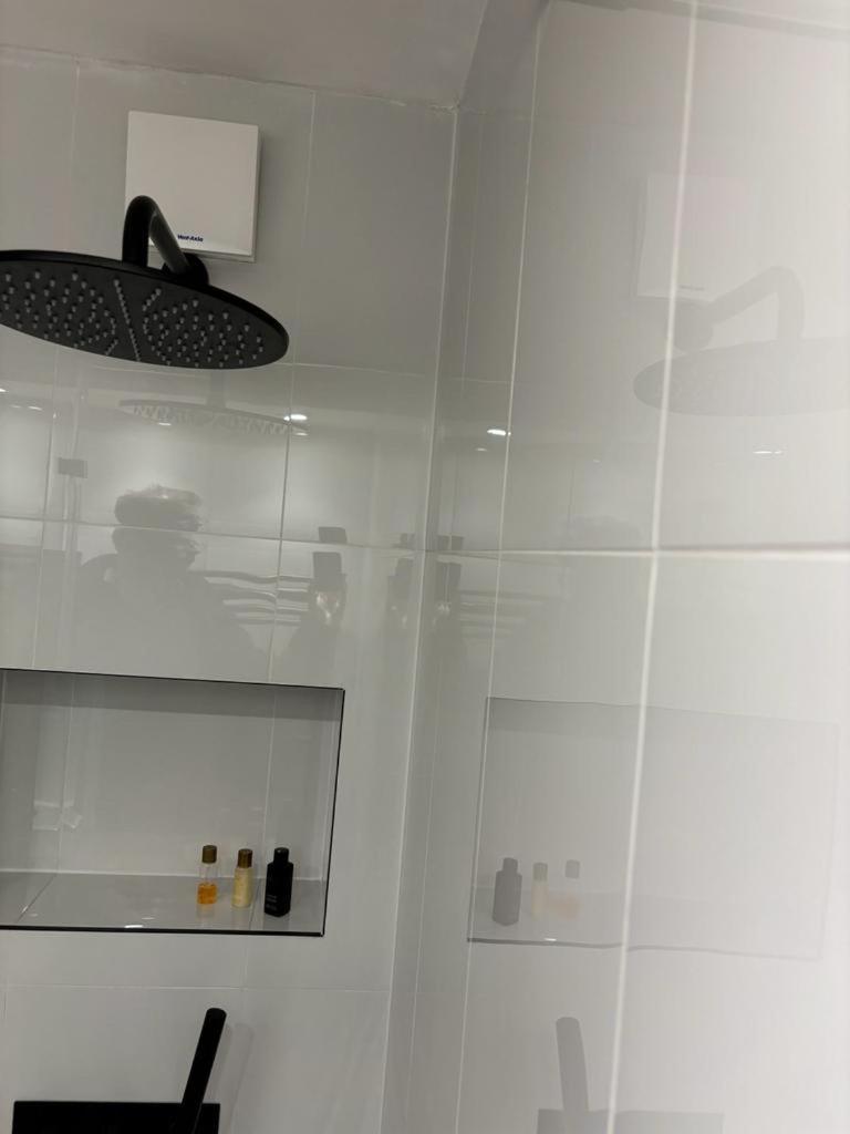 Studio Flat In The Heart Of St. Johns Wood Лондон Екстериор снимка
