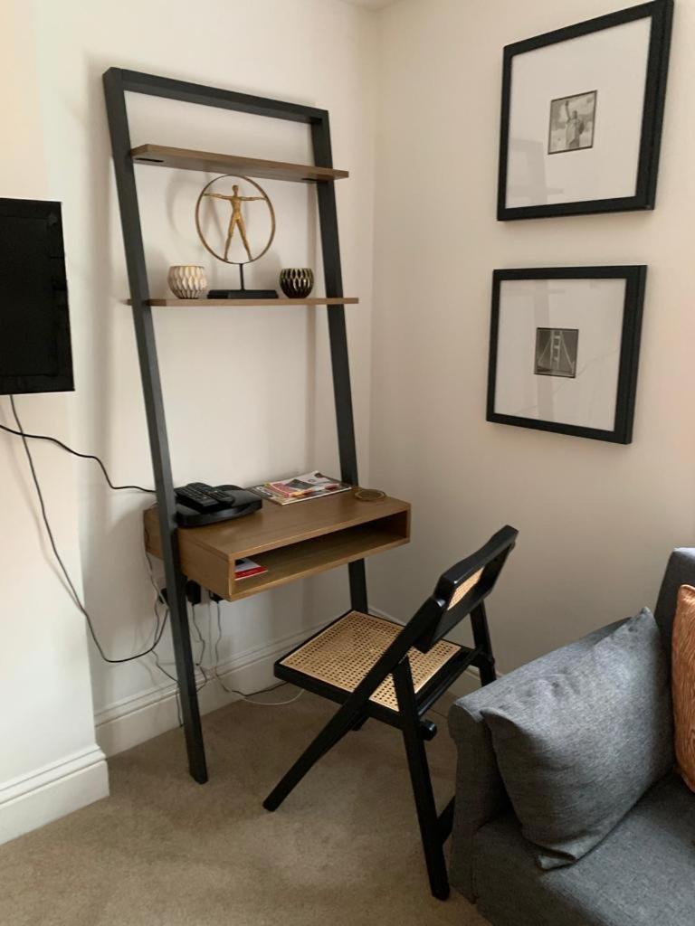 Studio Flat In The Heart Of St. Johns Wood Лондон Екстериор снимка